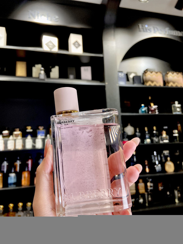 Burberry-Her-EDP-gia-tot-nhat-scaled.jpg